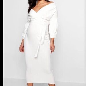 Maternity White dress Pre-owned sz M